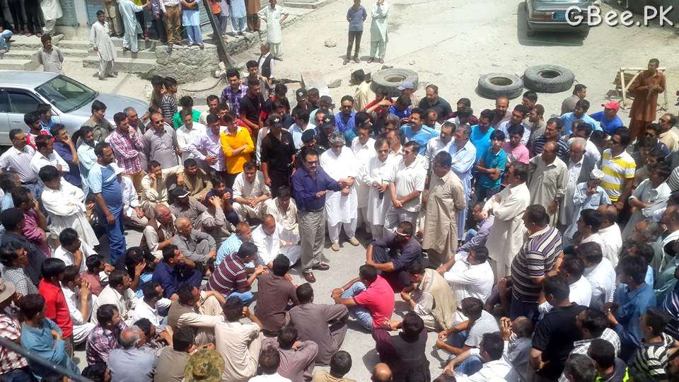 Sit-in Aliabad, Hunza against loadshedding