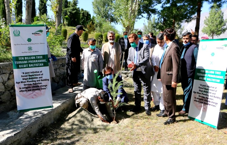 AKAH Pakistan and the Government of Gilgit-Baltistan Partner to Combat Climate Change and Natural Disasters